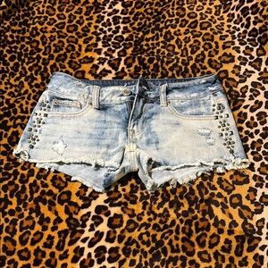 Vintage American Eagle Outfitters Light Studded Jean Shorts